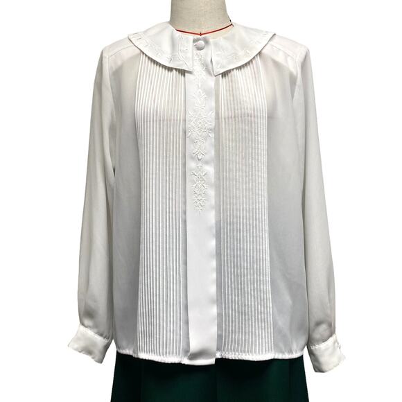 Vintage Karen Scott Womens Size 12 White Embroidered Button Up - Picture 2 of 6